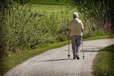 Walking zum Fit bleiben im Alter